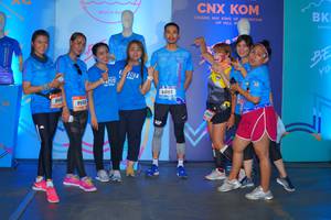 BIB: 6883, 954, 9556, 
                            <button type="button" onclick="openModal(3238243)" class="btn btn-primary btn-sm float-right btn-popup" data-toggle="modal" data-target=".modal-high-quality">
                        <i class="fas fa-shopping-cart"></i> Add to Cart
                    </button>
                                            <button type="button" onclick="isThisMe(3238243, true)" class="btn btn-success btn-sm float-right btn-popup btn-isme hidden" data-toggle="tooltip" data-placement="bottom" title="นี่คือรูปของคุณใช่ไหม คลิกที่นี่เพื่อเอาเข้าอัลบั้ม">
                        <i class="fas fa-plus"></i> Add to album
                    </button>
                    <button type="button" onclick="isThisMe(3238243, false)" class="btn btn-warning btn-sm float-right btn-popup btn-isnotme hidden">
                        <i class="fas fa-ban"></i> Remove from album
                    </button>